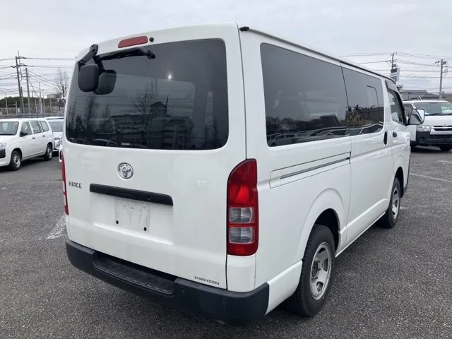 Toyota Hiace DX 2021 (Non Hybrid, Auction Grade 3) – White | 48,067 km | Mongla | STK-260490