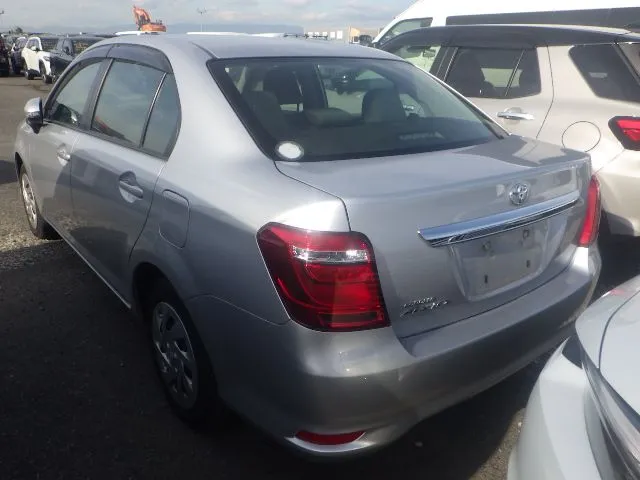 Toyota Axio EX 2021 (Non Hybrid, Auction Grade 3.5) – Silver | 122,945 km | Dhaka | STK-260843
