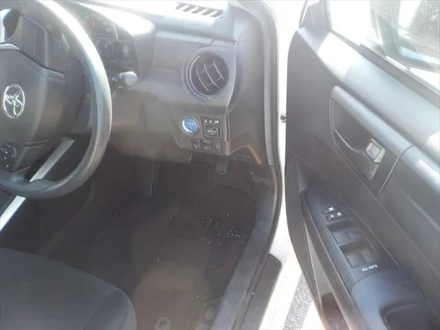 Toyota Fielder EX 2021 (Hybrid, Auction Grade 4) – White | 79,771 km | Upcoming | STK-260848