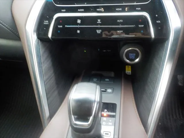 Toyota Harrier Z Leather 2020 (Petrol, Auction Grade 4.5) – Black (219) | 46,500 km | Dhaka | STK-260901
