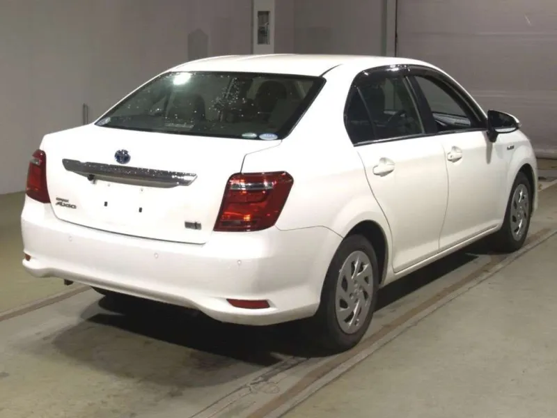 Toyota Axio EX 2020 (Hybrid, Auction Grade R) – White | 77,534 km | ECB Showroom | STK-250268