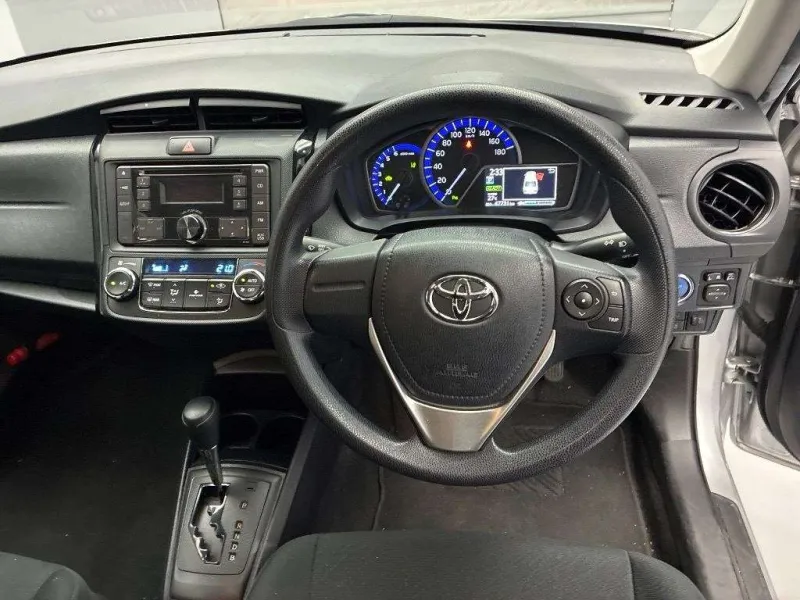 Toyota Axio EX 2021 (Hybrid, Auction Grade 4) – Silver | 48,000 km | Upcoming | STK-260496