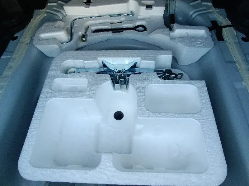 Toyota Axio EX 2021 (Non Hybrid, Auction Grade 3.5) – White | 104,230 km | Upcoming | STK-260621