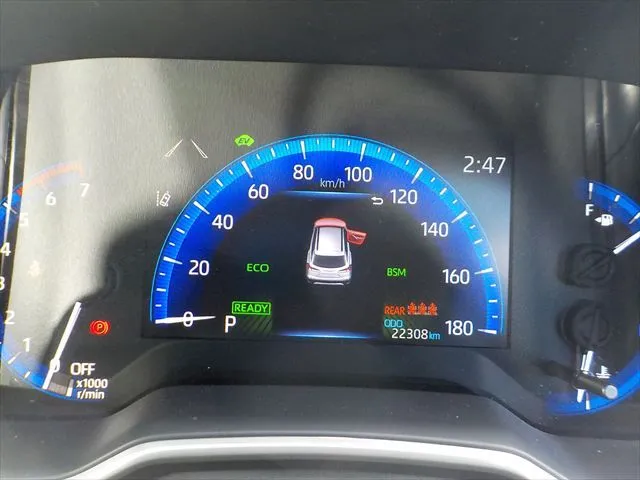 Toyota Corolla Cross Z 2022 (Hybrid, Auction Grade 5) – Attitude Black (218) | 22,306 km | Upcoming | STK-260873