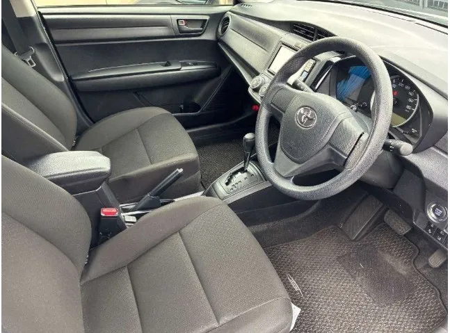 Toyota Axio EX 2023 (Non Hybrid, Auction Grade 3.5) – White | 92,000 km | Port | STK-260513