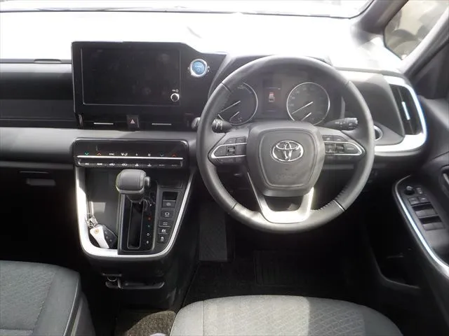 Toyota Noah G 2023 (Hybrid, Auction Grade 4.5) – Golden (4X1) | 87,291 km | Upcoming | STK-260819