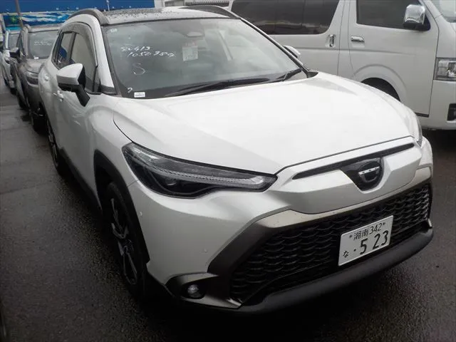 Toyota Corolla Cross Z 2024 (Hybrid, Auction Grade 4.5) – Pearl | 5,610 km | Upcoming | STK-260884