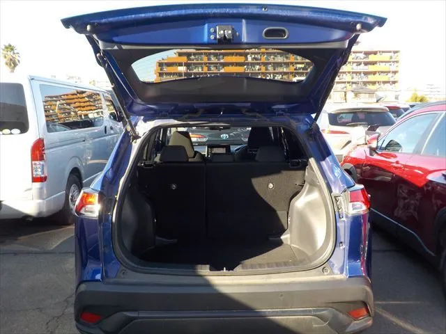 Toyota Corolla Cross G 2022 (Hybrid, Auction Grade 4.5) – Blue (8W7) | 44,287 km | Dhaka | STK-260860