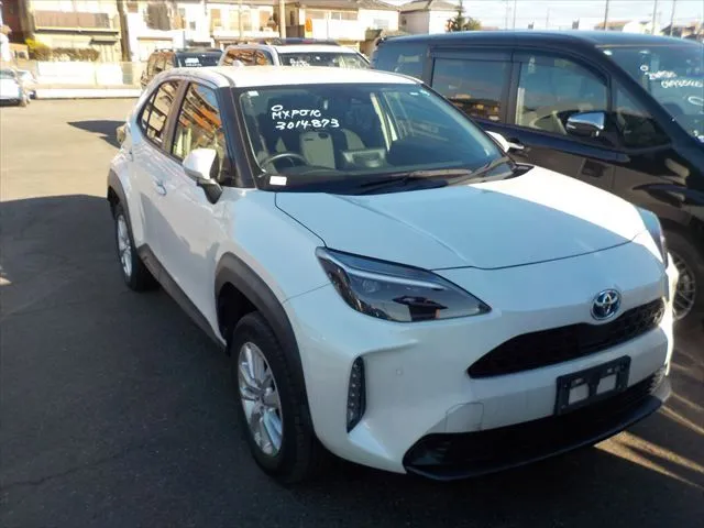 Toyota YARIS CROSS G 2021 (Hybrid, Auction Grade 4) – Pearl | 48,741 km | Dhaka | STK-260891