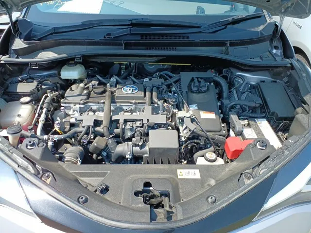 Toyota C-HR G 2020 (Hybrid, Auction Grade 4.5) – GREY | 46,882 km | Dhaka | STK-250246