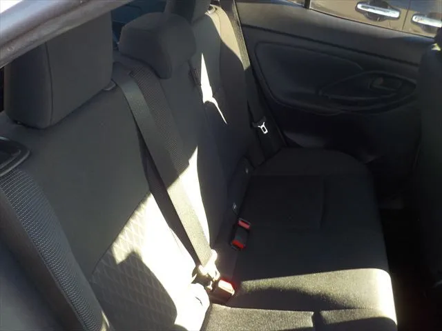 Toyota YARIS CROSS G 2021 (Hybrid, Auction Grade 4) – Pearl | 48,741 km | Dhaka | STK-260891