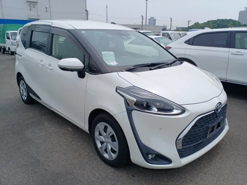 Toyota SIENTA G 2021 (Hybrid, Auction Grade 3.5) – Pearl | 100,799 km | Upcoming | STK-260607