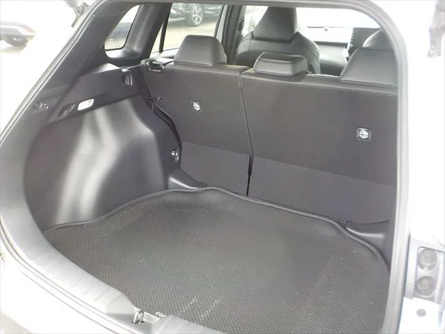 Toyota Corolla Cross Z 2023 (Hybrid, Auction Grade 4.5) – Silver (1L0) | 26,120 km | Upcoming | STK-260879