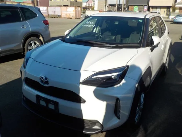 Toyota YARIS CROSS G 2021 (Hybrid, Auction Grade 4) – Pearl | 48,741 km | Dhaka | STK-260891