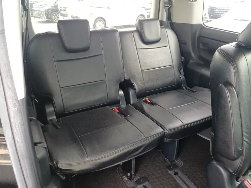 Toyota Noah X Smart 2021 (Non Hybrid, Auction Grade R) – Black | 36,000 km | Incoming 2026-07-30 | STK-260612