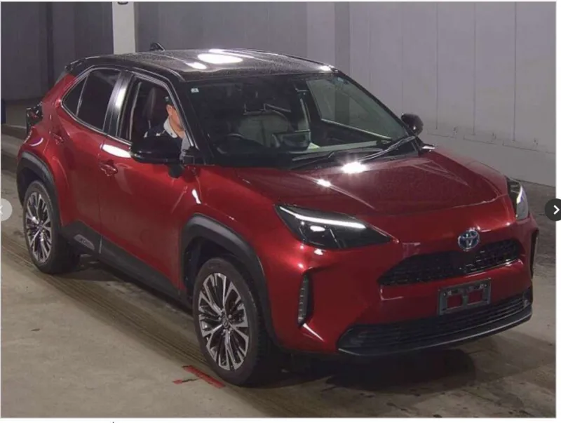 Toyota YARIS CROSS Z 2021 (Hybrid, Auction Grade 4.5) – Red Two-Tone | 24,000 km | STK-260674