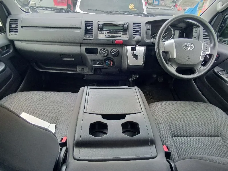 Toyota Hiace 4D Dual AC 2021 (Non Hybrid, Auction Grade 4) – Silver | 108,210 km | Upcoming | STK-260628