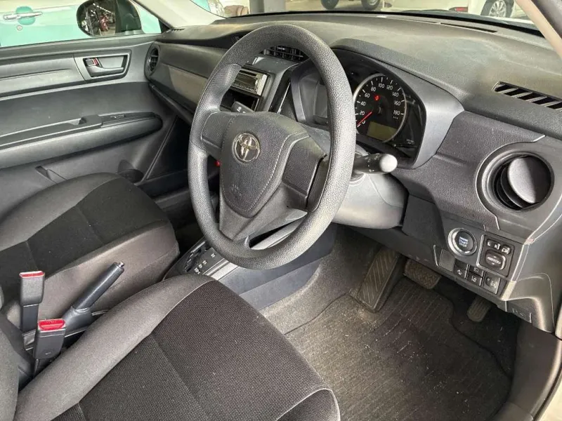 Toyota Axio EX 2021 (Non Hybrid, Auction Grade 4) – White | 25,400 km | Upcoming | STK-260527