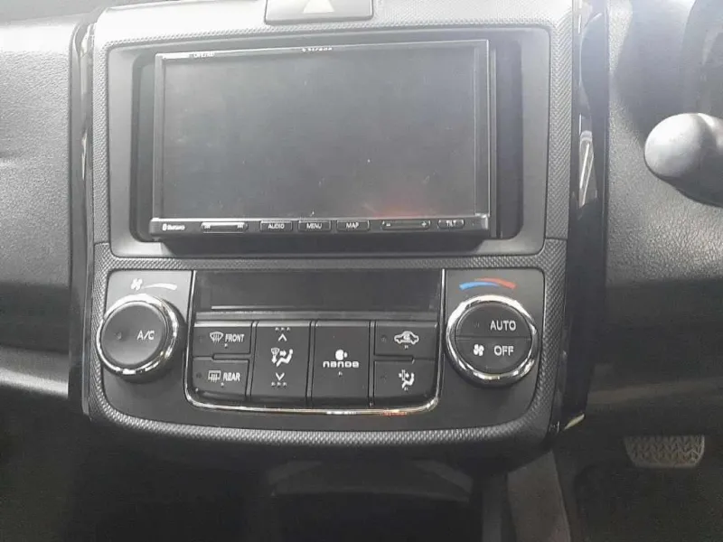 Toyota Axio EX 2021 (Hybrid, Auction Grade 4) – Silver | 104,454 km | Incoming | STK-260485