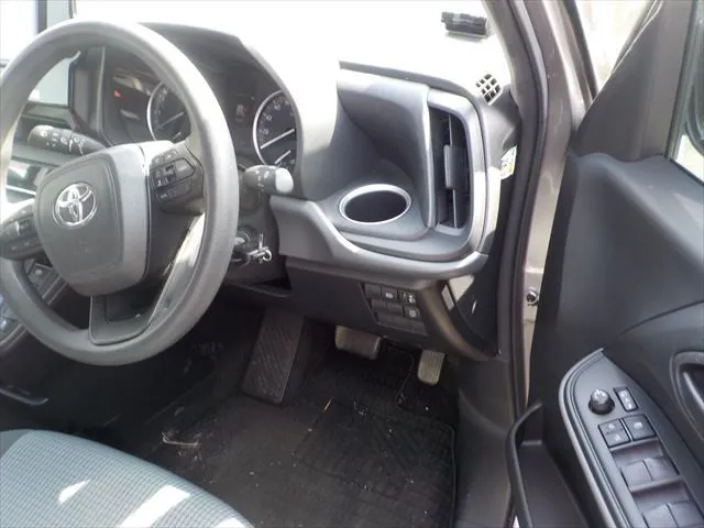 Toyota Noah X 2022 (Non Hybrid, Auction Grade 4) – Gray (1K0) | 79,873 km | Upcoming | STK-260831