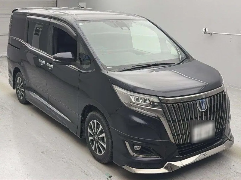 Toyota Esquire GI Premium 2021 (Hybrid, Auction Grade 4.5) – Black | 82,600 km | Upcoming | STK-260537