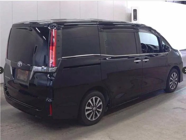 Toyota Esquire GI 2020 (Non Hybrid) – Black | 63,715 km | ECB Showroom | STK-250281
