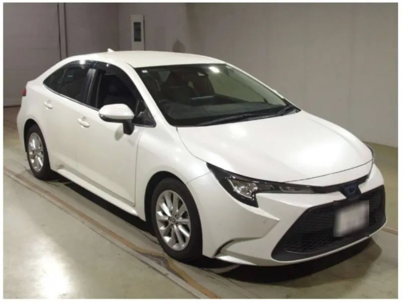 Toyota Corolla S 2021 (Hybrid, Auction Grade 3) – Pearl | 29,095 km | Dhaka | STK-260459