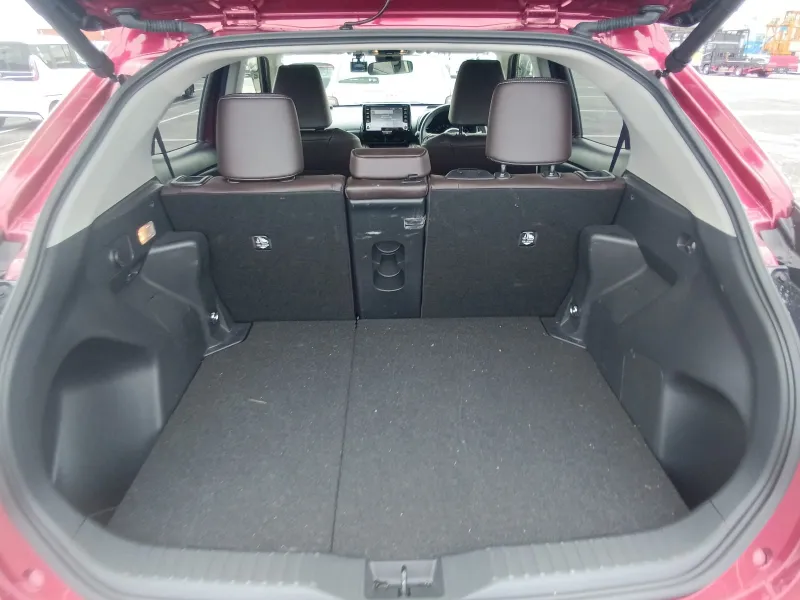Toyota YARIS CROSS Z 2021 (Hybrid, Auction Grade 4.5) – Red | 25,000 km | Dhaka | STK-260594