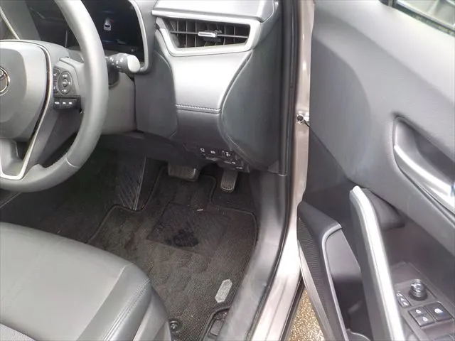 Toyota Corolla Cross Z 2023 (Hybrid, Auction Grade 4.5) – Brown | 14,262 km | Mongla | STK-260471