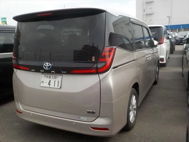 Toyota Noah G 2023 (Hybrid, Auction Grade 4.5) – Golden (4X1) | 87,291 km | Upcoming | STK-260819