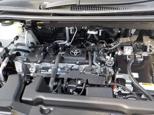 Toyota Noah S-Z 2025 (Hybrid, Auction Grade S) – Pearl | 4 km | Dhaka | STK-260818