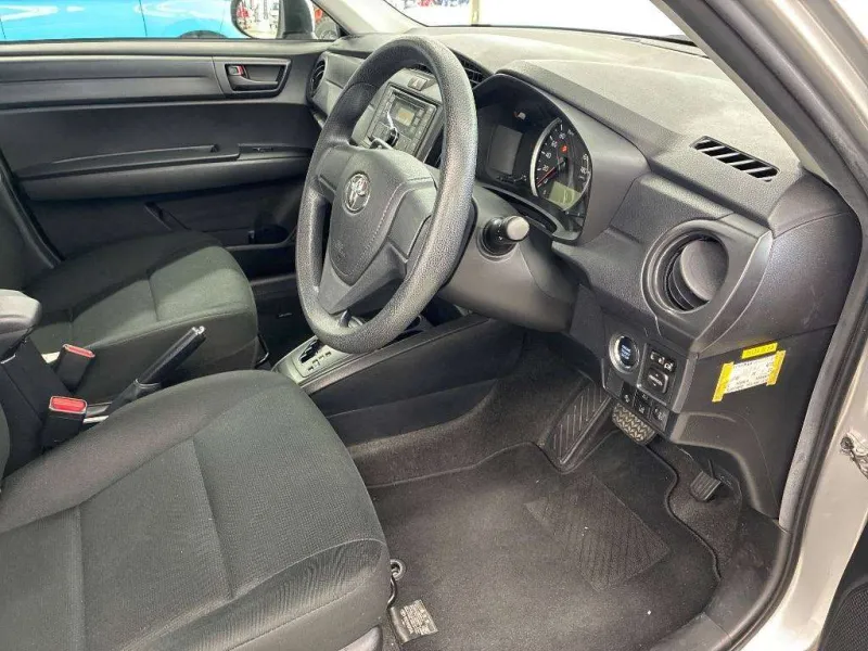 Toyota Axio EX 2021 (Non Hybrid, Auction Grade 4) – Silver | 41,000 km | Upcoming | STK-260524