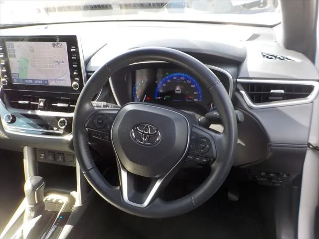 Toyota Corolla Cross Z 2022 (Hybrid, Auction Grade 5) – Pearl | 32,493 km | Upcoming | STK-260872