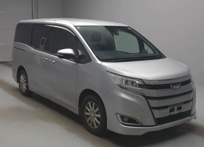 Toyota Noah G 2021 (Non Hybrid, Auction Grade RA) – Silver | 93,365 km | Incoming 2026-07-30 | STK-260610