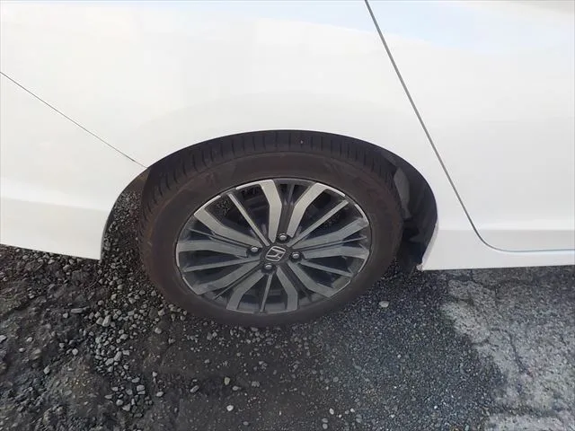 Honda Grace EX 2020 (Hybrid, Auction Grade 3.5) – Pearl | 65,554 km | STK-260376