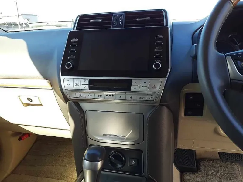 Toyota Land Cruise Prado TX 2021 (Non Hybrid, Auction Grade 5) – Pearl | 26,000 km | Pragati Sarani Showroom | STK-250205