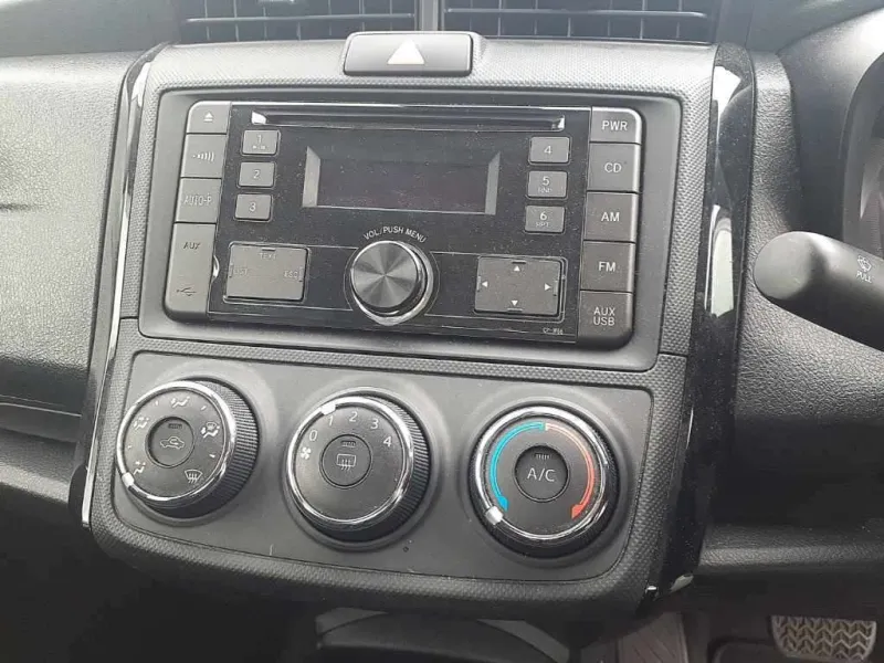Toyota Axio EX 2021 (Non Hybrid, Auction Grade 4) – Silver | 26,000 km | Upcoming | STK-260637