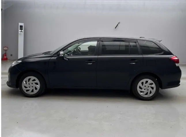 Toyota Fielder EX 2021 (Hybrid, Auction Grade 4) – Black | 63,942 km | STK-260386