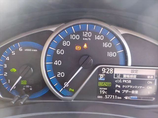 Toyota Fielder EX 2021 (Hybrid, Auction Grade 4) – Silver | 57,710 km | Upcoming | STK-260849