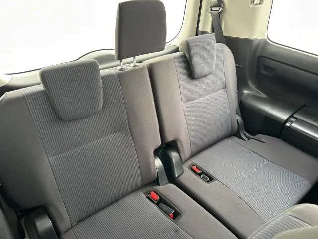 Toyota Noah XL 2020 (Non Hybrid, Auction Grade RA) – Silver | 57,358 km | Dhaka | STK-260609