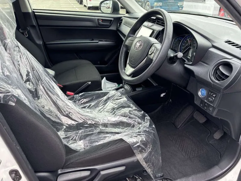 Toyota Axio EX 2021 (Hybrid, Auction Grade 4) – White | 49,000 km | Upcoming | STK-260511