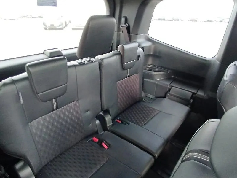 Toyota Noah S-Z 2022 (Non Hybrid, Auction Grade 3.5) – Red | 14,000 km | Dhaka | STK-260416