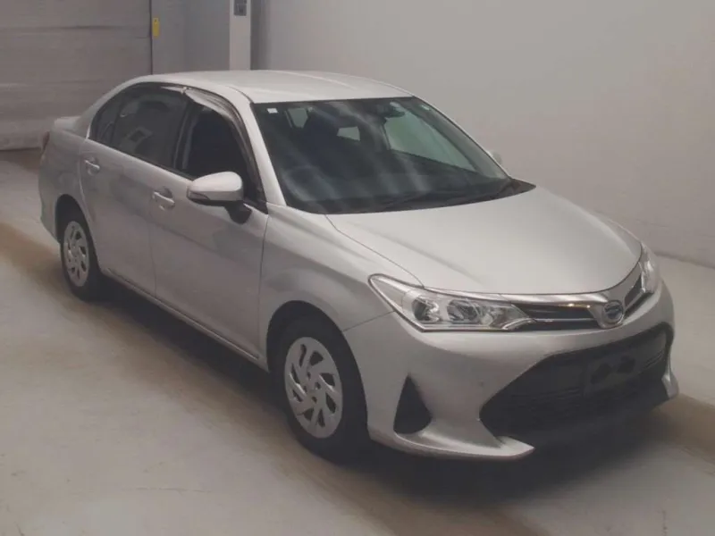 Toyota Axio EX 2021 (Hybrid, Auction Grade 4) – Silver | 48,000 km | Port | STK-260414