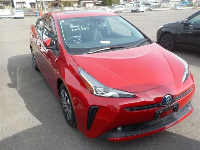 Toyota Prius A Premium 2021 (Hybrid, Auction Grade 4) – Wine (3U5) | 51,570 km | Dhaka | STK-260815