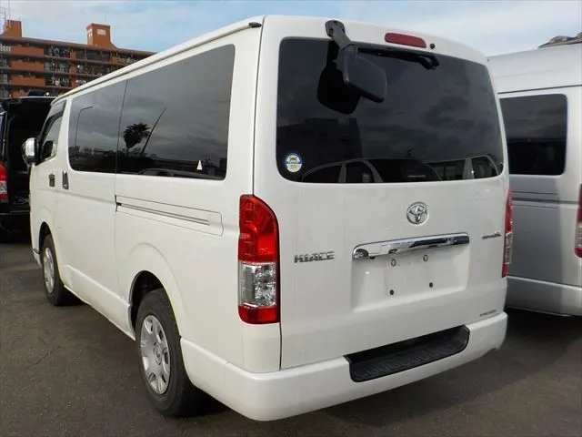 Toyota Hiace Super GL 2020 (Non Hybrid, Auction Grade 3) – Pearl | 110,000 km | Showroom | STK-260667