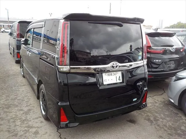 Toyota Noah Si WXB II 2020 (Non Hybrid, Auction Grade 4) – Black | 47,719 km | Dhaka | STK-260827