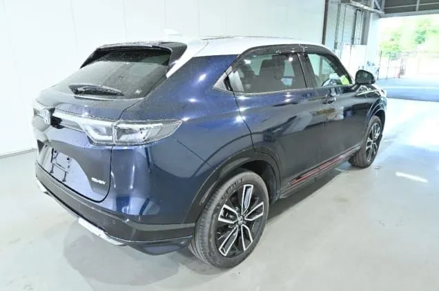 Honda vezel E:HEV PLAY 2021 (Hybrid, Auction Grade 4) – Deep Blue | 13,000 km | Ship | STK-260669
