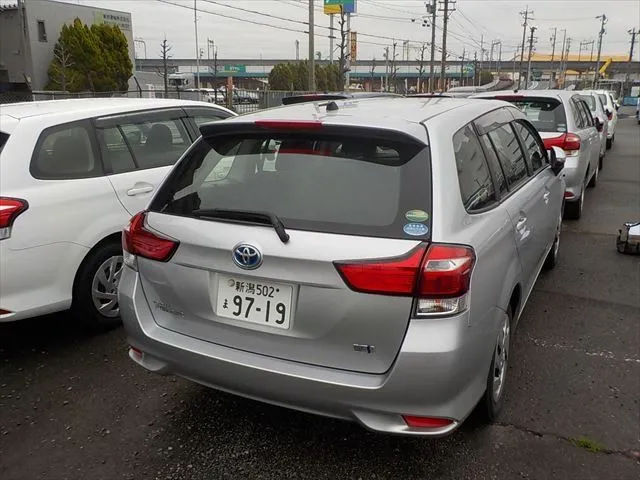 Toyota Fielder EX 2020 (Hybrid, Auction Grade 4) – Silver | 58,000 km | Showroom | STK-260660