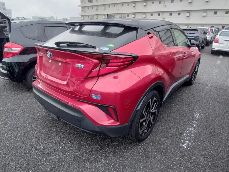 Toyota C-HR G 2020 (Hybrid, Auction Grade 4) – Red | 33,000 km | ECB Showroom | STK-250325