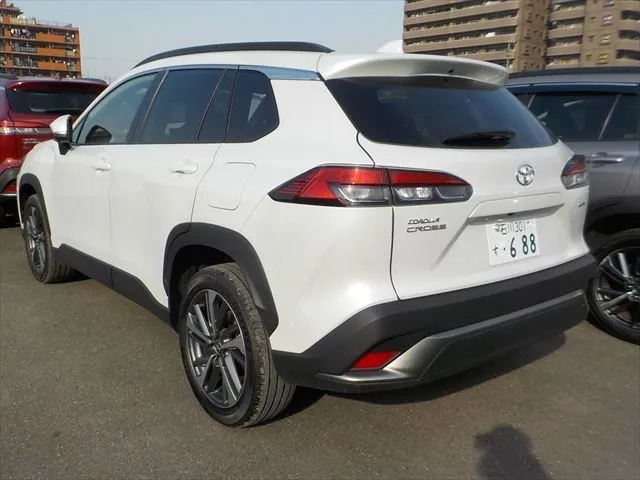 Toyota Corolla Cross Z 2025 (Hybrid, Auction Grade 5) – Pearl | 15,000 km | Showroom | STK-260658